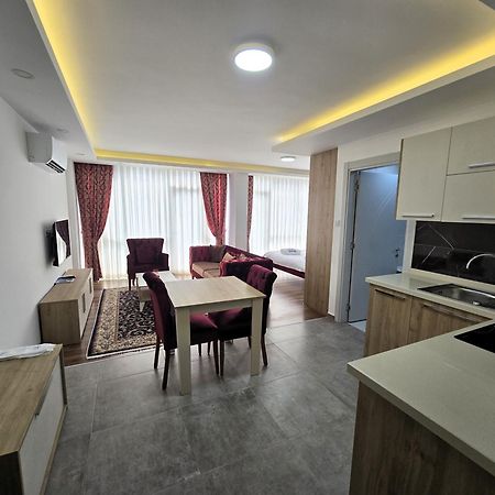 Nurel Shark Residence Kirenia Zewnętrze zdjęcie