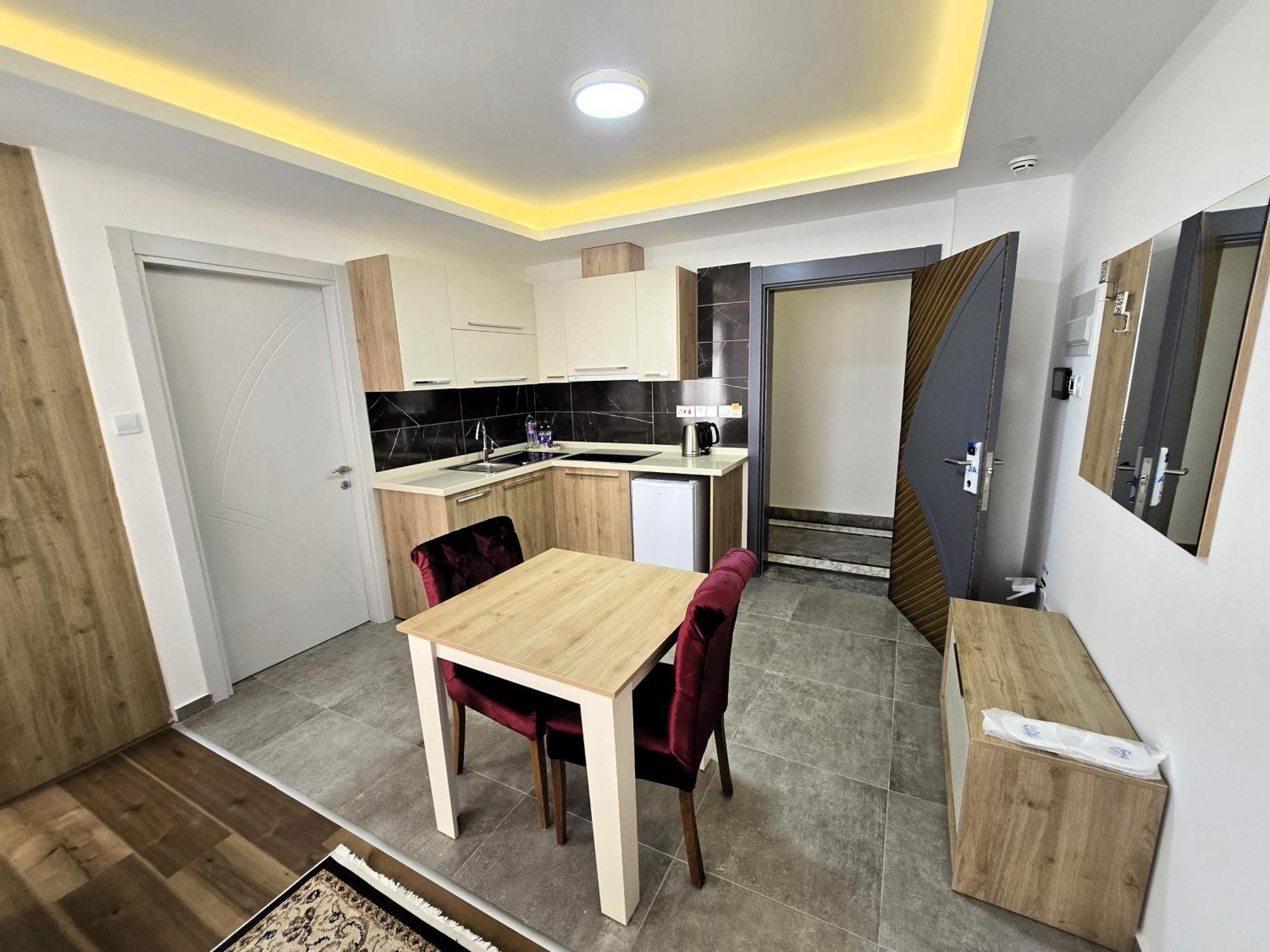 Nurel Shark Residence Kirenia Zewnętrze zdjęcie
